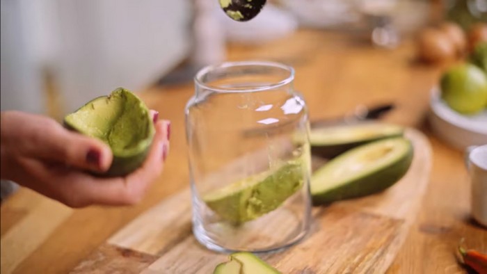 teufelseier selber machne rezept für teufelseier zum selbermachne avocado in beutel bringen