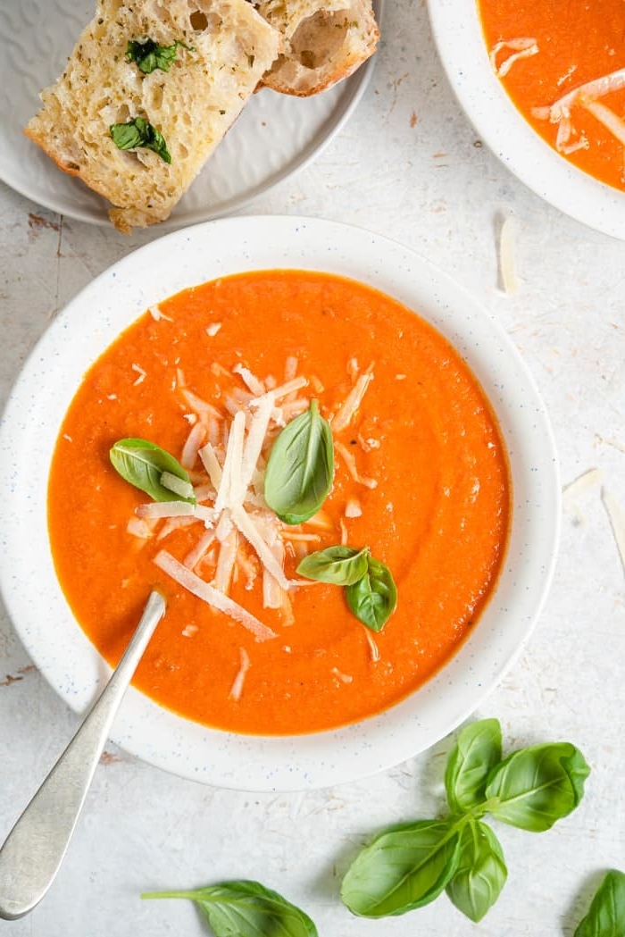 tomatensuppe passierte tomaten gesund kochen suppen ideen schnelle gemüsesuppe