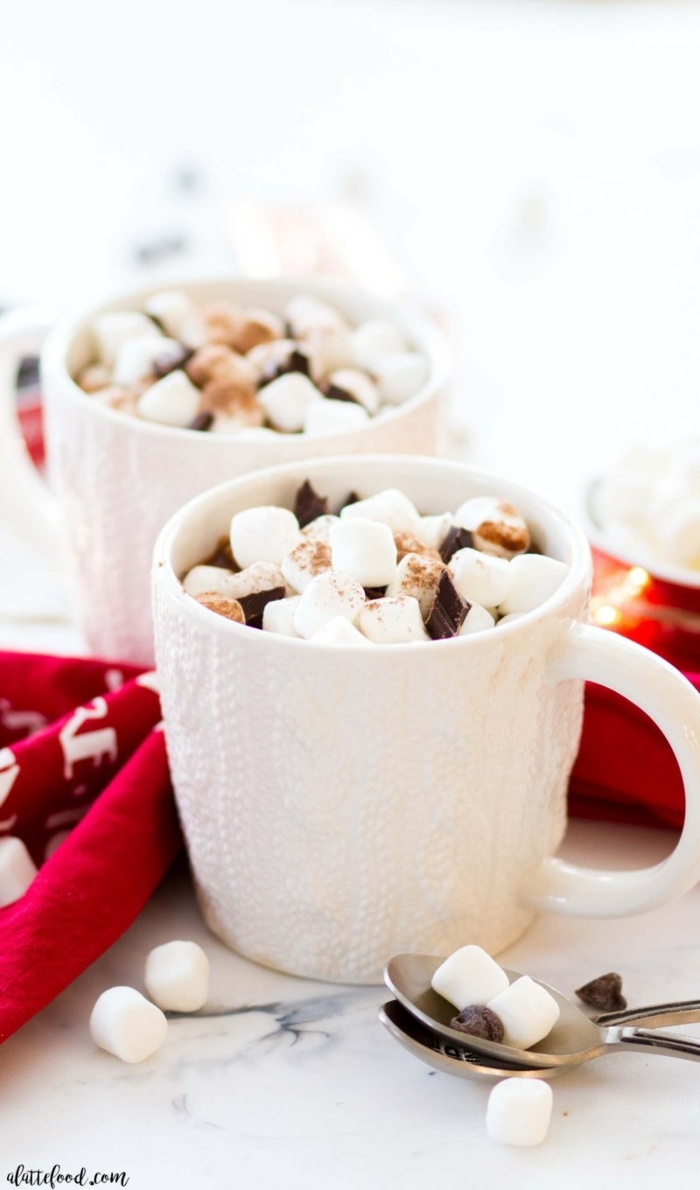 mini marshmallows für heiße schokolade kakao mit wasser zubereiten leicht und schnell