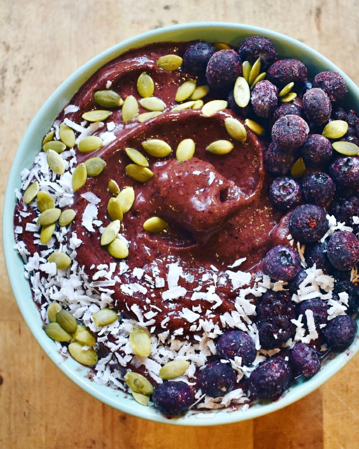 nahrhafte ernährung frühstück ideen vegan smoothies selber machen leicht und schnell hausgemachte smoothie bowls