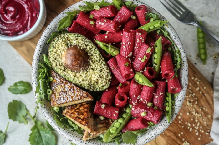 rote bete rezepte vegan nudeln mit avocado erbsen und tofu leckere ideen abendessen selber machen leichte speisen