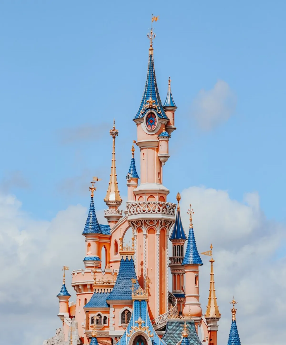 disneyland paris iphone wallpaper disney schloss