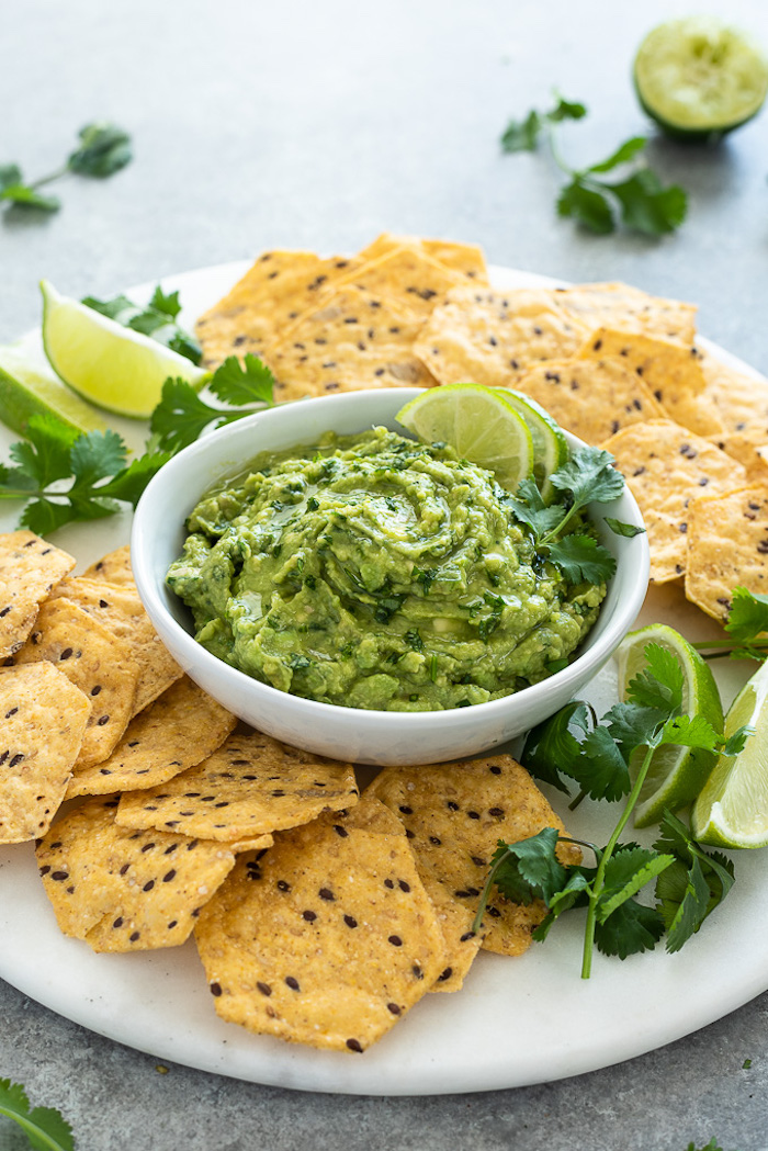 Hier verraten wir Ihnen unser einfaches Guacamole Rezept