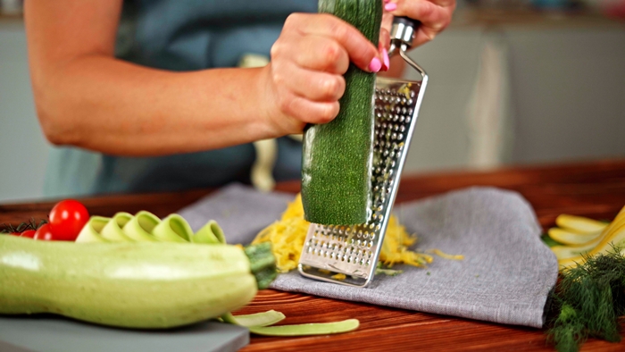 rezepte mit zucchini gemüse reiben einfache und schnelle gerichte ohne fleisch
