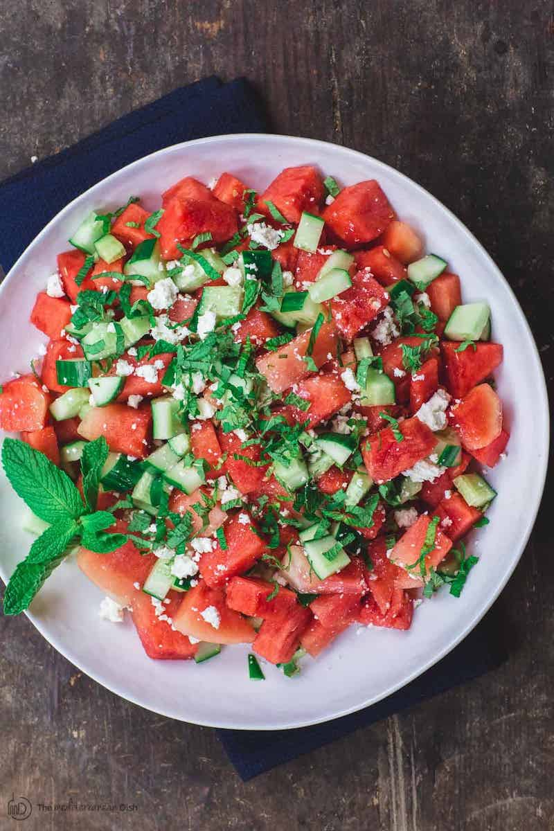 minze kräuter gurke feta wassermelone salat leichtes rezept