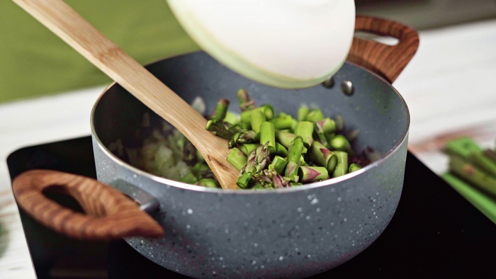 rezept spargelsuppe gesunde eifnache gerichte zum abnehmen grüne suppe aus spargel