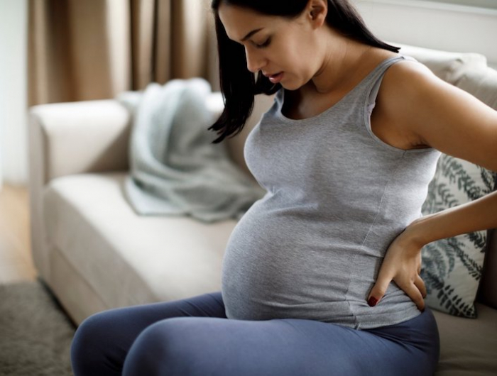 schmerzen während der schwangerschaft hilfe bei sodbrennen heilmittel und tipps