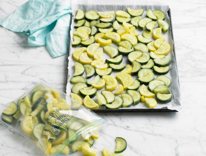 zucchini einfrieren richtige methoden zucchinischeiben halbmonde