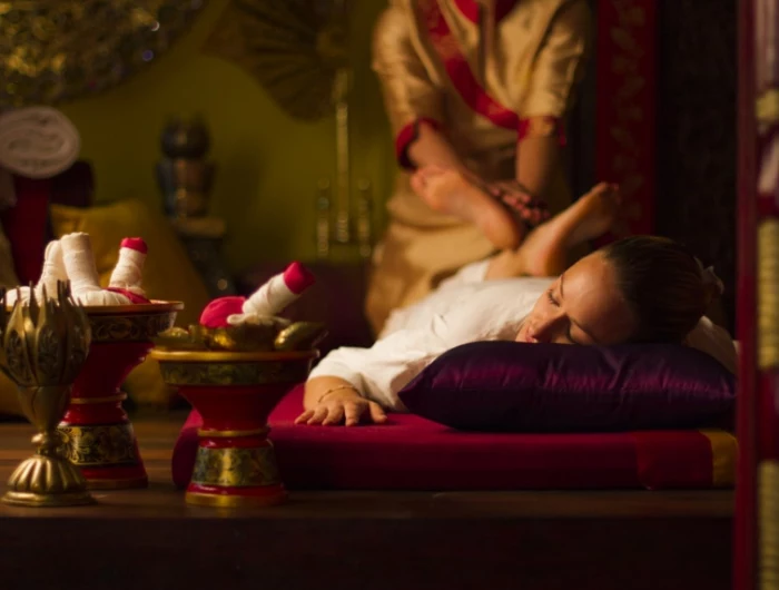 thai massage zwei frauen