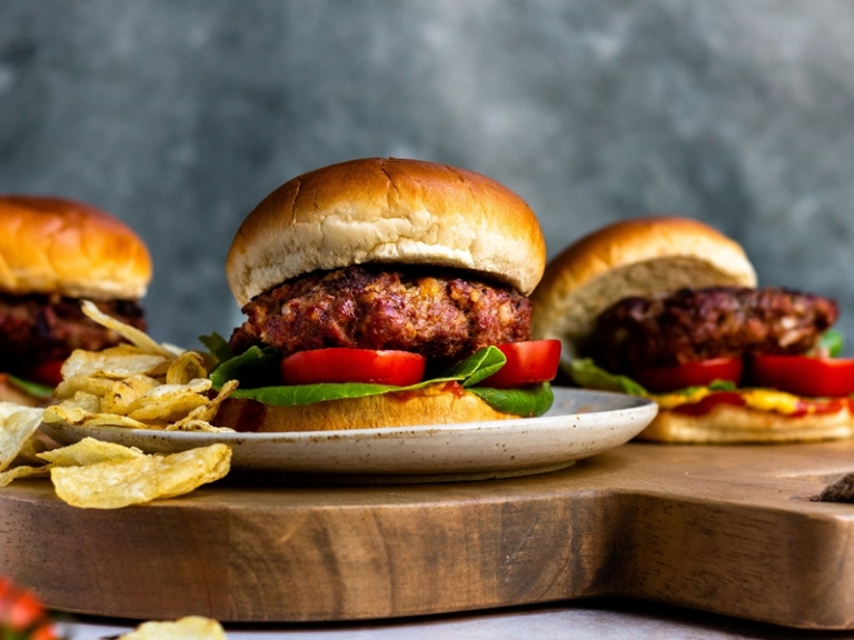 Burger Patties selber machen die 4 besten Rezepte!