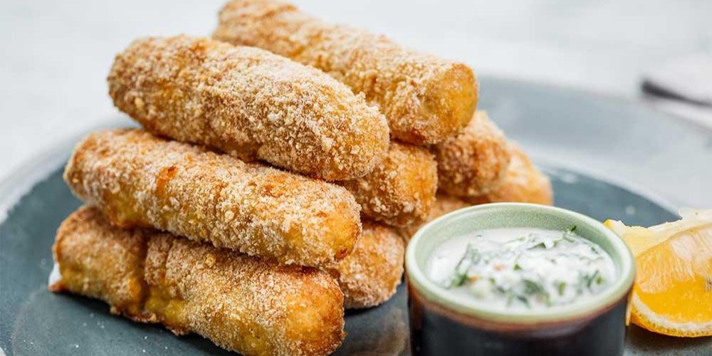 fischstäbchen mal anders selbstgemachte fischstäbchen mit tartar soße