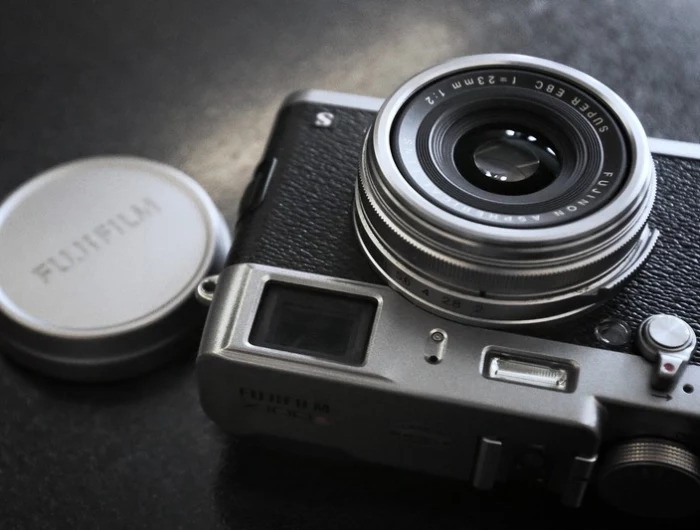 fotografieren foto tipps und tricks kamera für anfänger fujifilm retro kamera schwarz