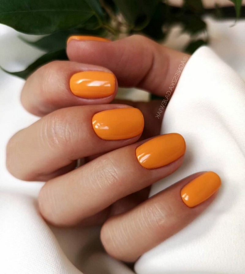 nagellack bilder gelnägel design nägel ideen für herbst winter 2021 orange farbe nägel