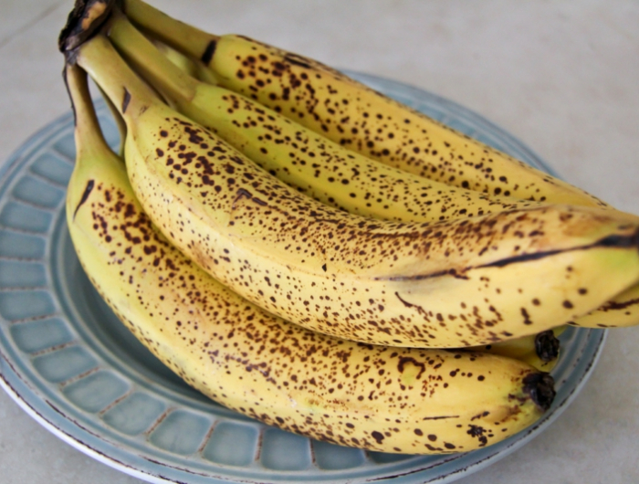 bananenkuchen mit viel bananen backen