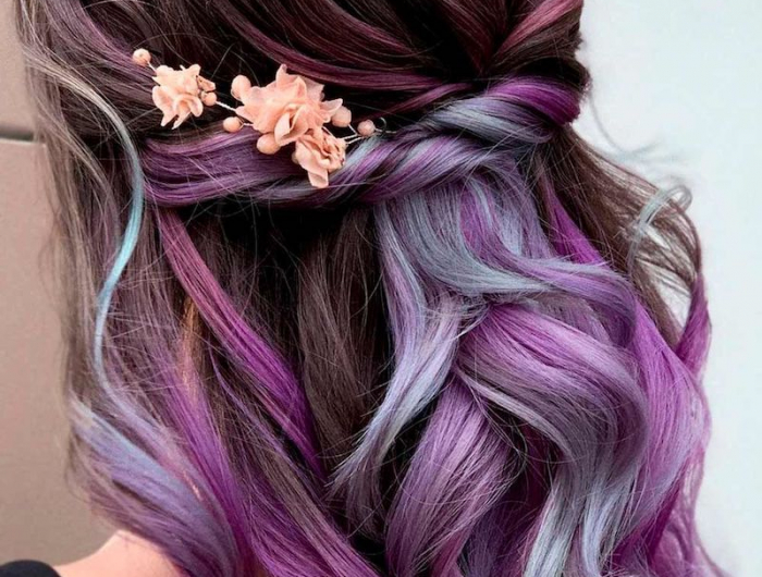 schnelle frisur lange haare einfache frisuren halboffene frisuren festlich frau mit lila haar