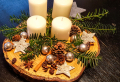 Adventsgestecke aus Naturmaterialien: Schaffen Sie eine nachhaltige Deko zu Weihnachten