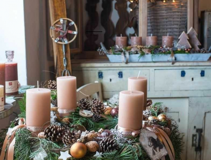 dekoration ideen weihnachten adventsgestecke selber machen inspo