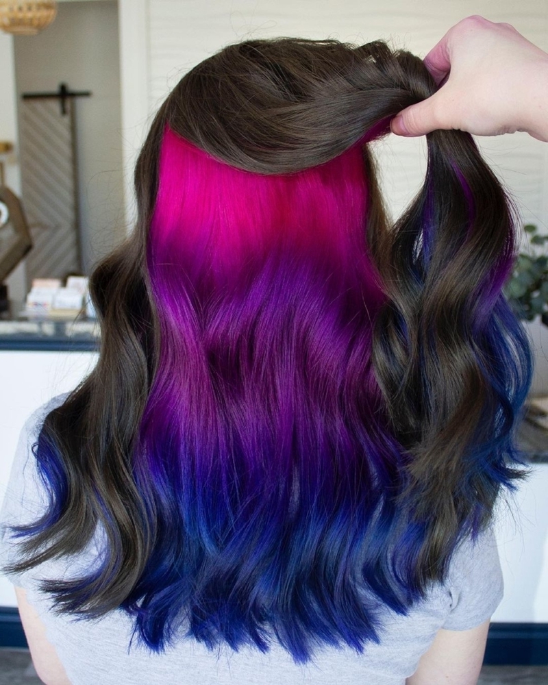 haare färben ideen regenbogen haare bunte unterhaar in blau lila und rosa