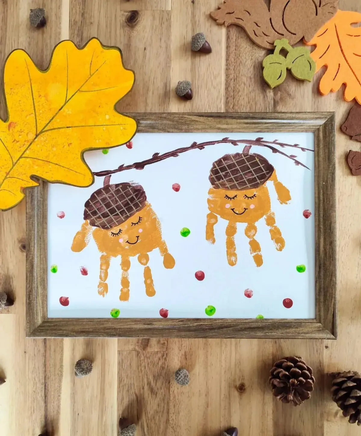 herbst diy ideen für kinder eicheln aus handabrücken selber machen