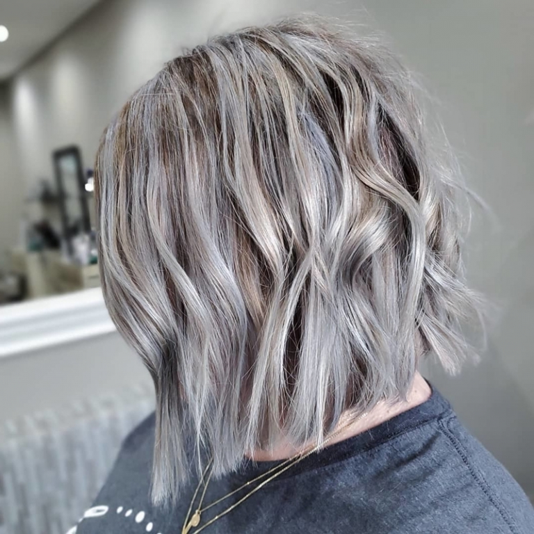 Graue Strähnen In Blonde Haare Färben Welche Strähnen passen zu blonden Haaren?