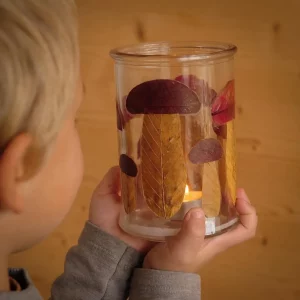 windlicht mit herbstblättern selber machen idee für kinder