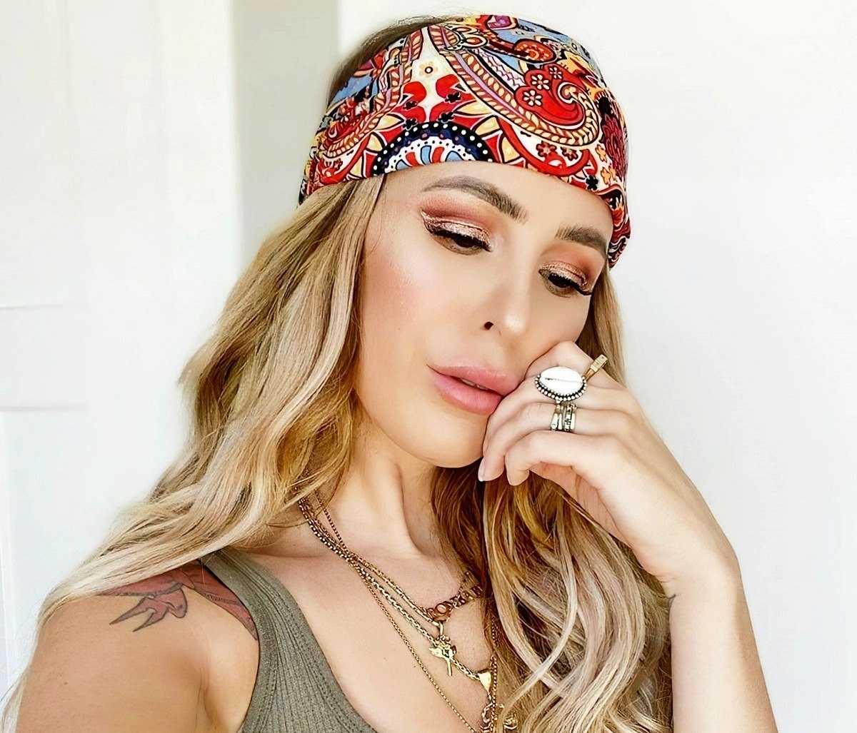 die ebsten bandana frisuren fuer frauen mit langen haaren tuch luxyhair