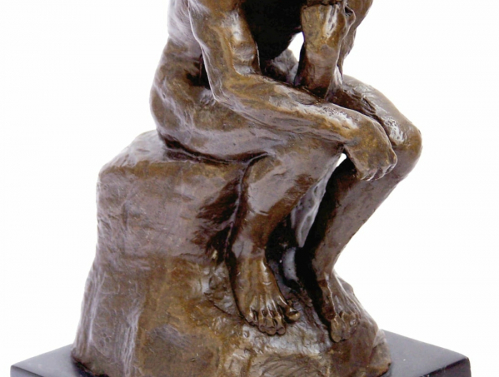 artistische skulpture aus bronze
