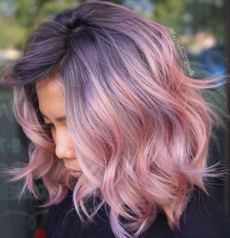 coole haarfarben für kurze haare die heute modern sind rosa und lila