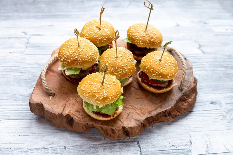 partysnacks fingerfood einfach schnelles fingerfood am vortag zubereiten slider burgers