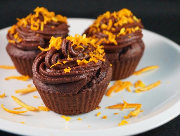 saftige muffins mit joghurt manderinen und schokolade schoko cupcakes