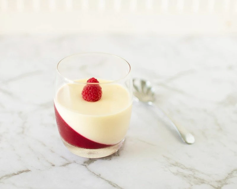 0 nachtisch inspiration panna cotta rezept einfach mit himbeeren