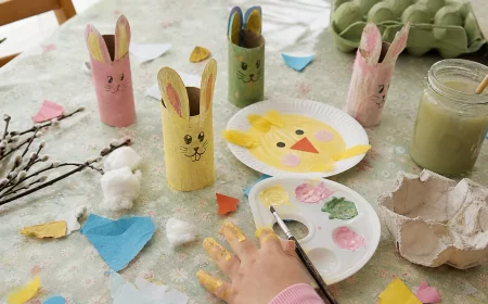 Bastelideen für Ostern: halbfertige Osterdeko auf dem Küchentisch