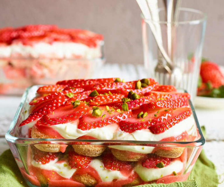 Erdbeer Tiramisu ohne Ei – eine absolute Gaumenfreude, die auch gesund ...