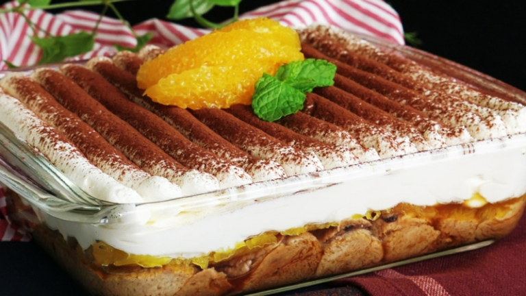 Orangen Tiramisu mit Mascarpone und Quark