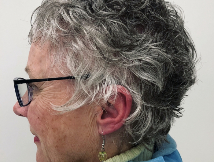 welche frisur macht optisch jünger frisuren für 70 jährigen frauen pixie für lockige haare