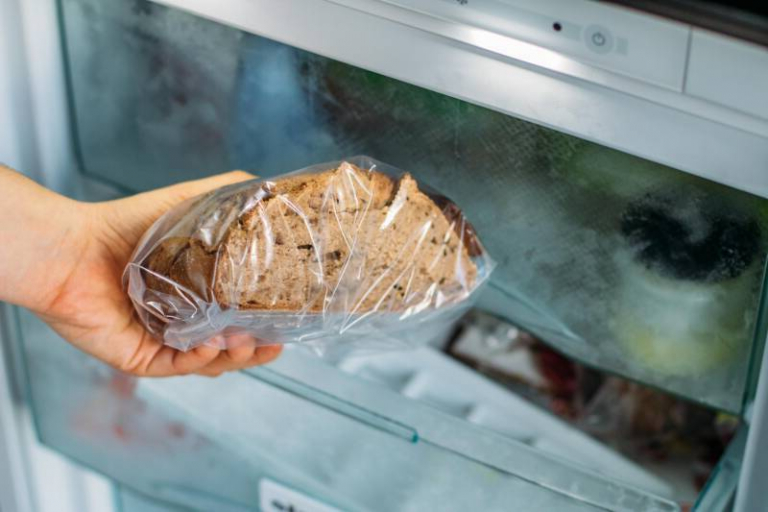 Kann Man Aufgetautes Brot Wieder Einfrieren Kann man aufgetautes Brot wieder einfrieren - praktische Tipps und Ideen