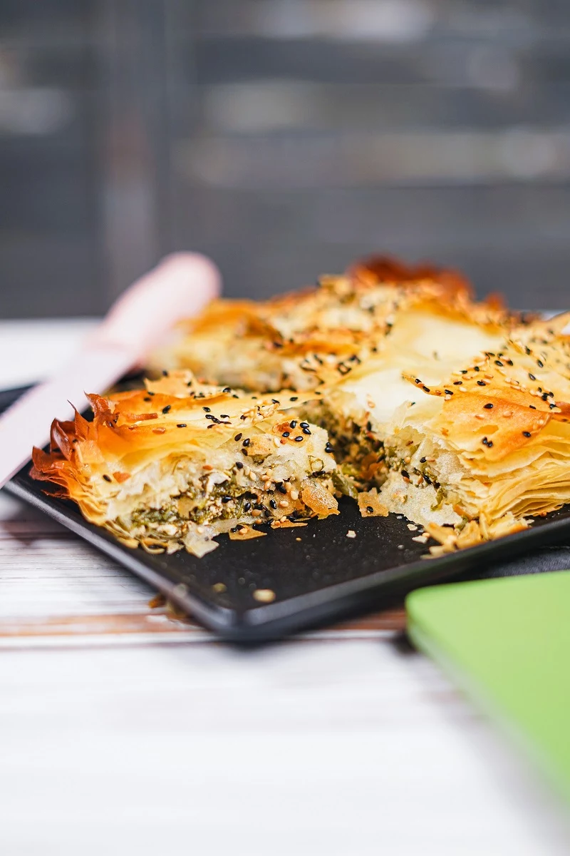 spanakopita griechische lasagne mit sesame