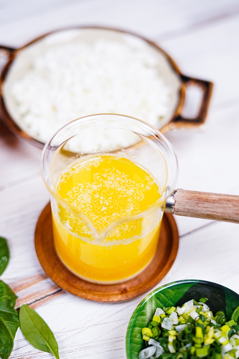 spinat pita mit kuhkaese geschmolzene butter