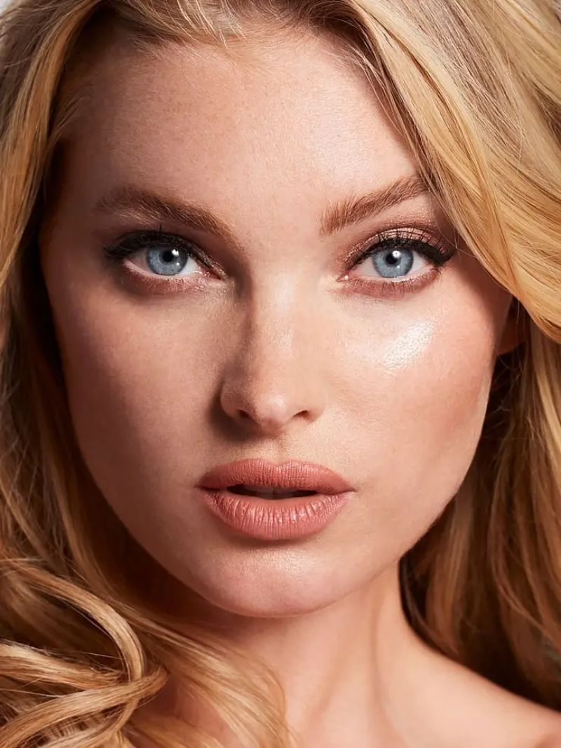 elsa hosk brow lifting closeup gesicht brauen laminieren