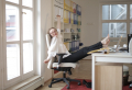 Hilft ein ergonomischer Bürostuhl bei Rückenschmerzen?