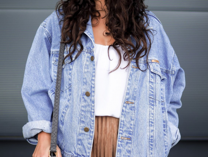 jacke fruehling damen jeansjacke oversized mit rock plissiert
