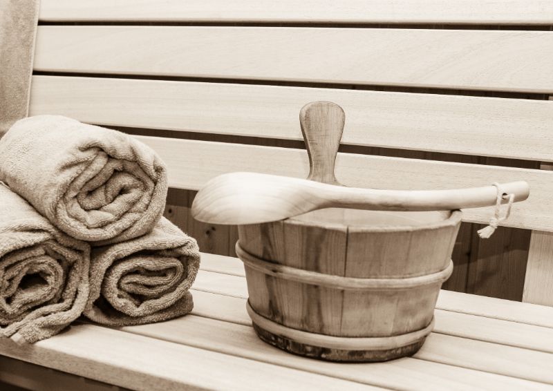 wellness therapie in sauna tuecher oele aroma