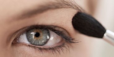 wie sehen schlupflider aus schlupflider aufgen gross schminken lidschatten bei schlupflider
