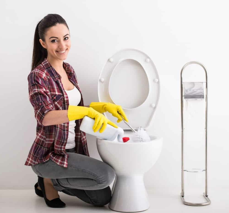 11 urinstein entfernen hausmittel essig natron cola toilette reinigen