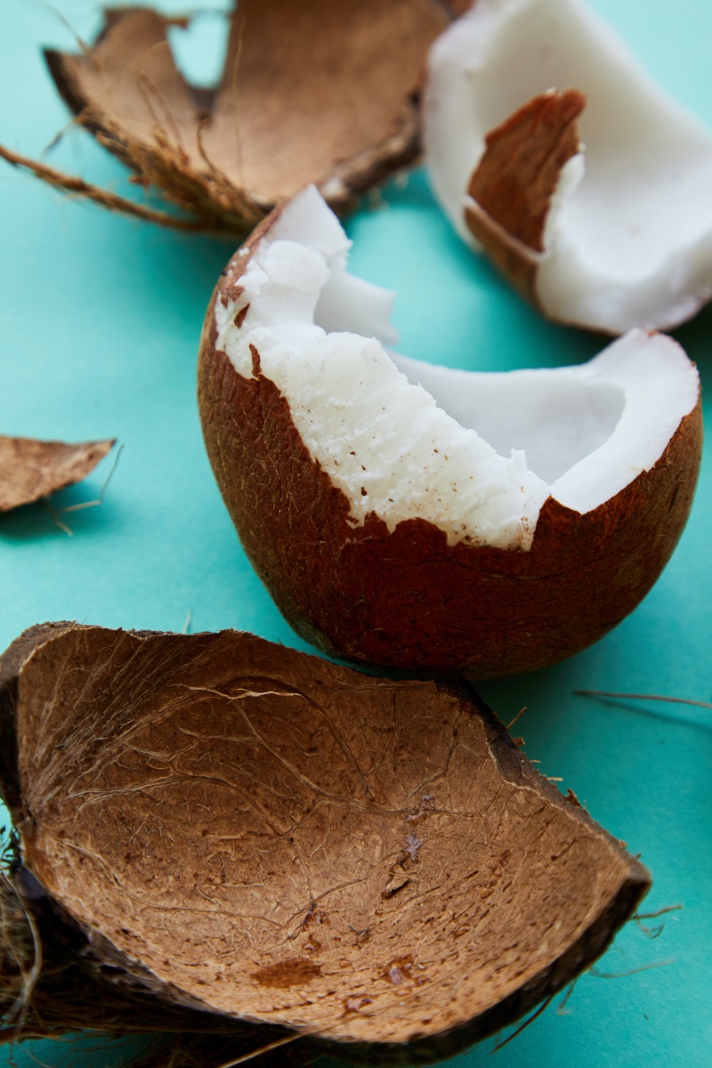 alternativen zu milch im kaffee kokosnuss kokosnusswasser