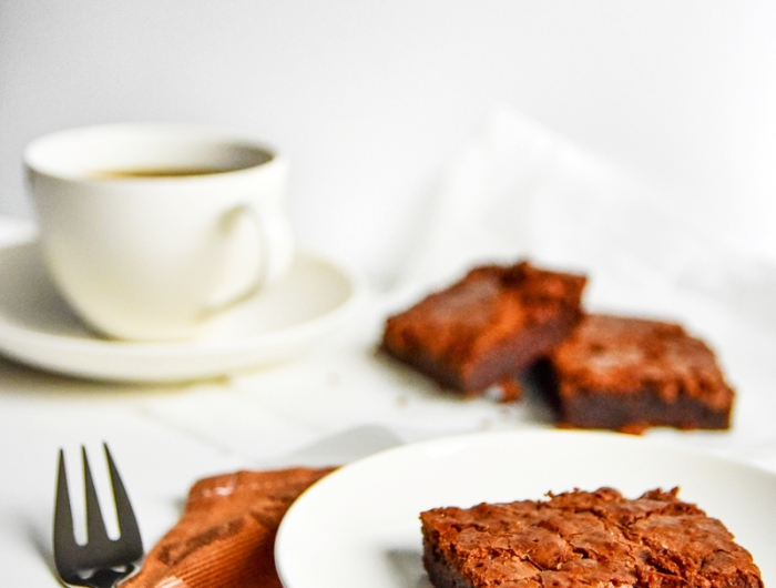 brownies ohne schokolade low carn rezept mit mandelmehl