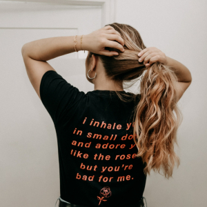 Ist das wahr? Gehen Haare durch Zopf tragen kaputt? Hier erfahren Sie ...