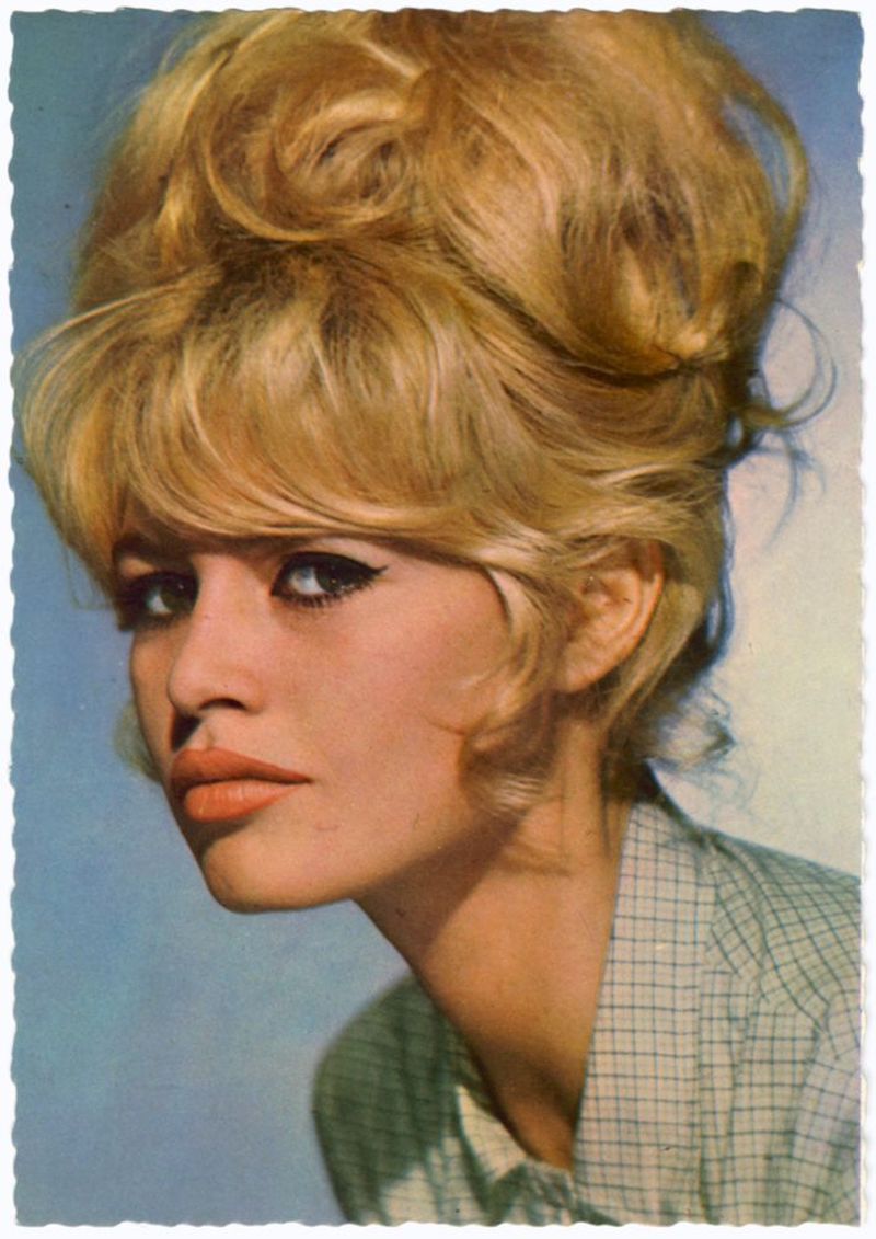 beehive a la bardot