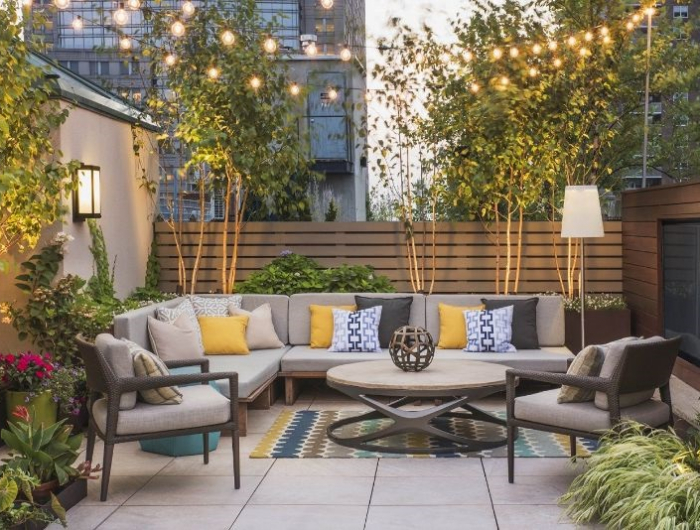 Mediterrane Gartendeko Der 2023 angesagte sommerliche Stil in der