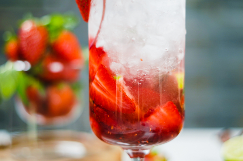 strawberry mojito cocktail recipes